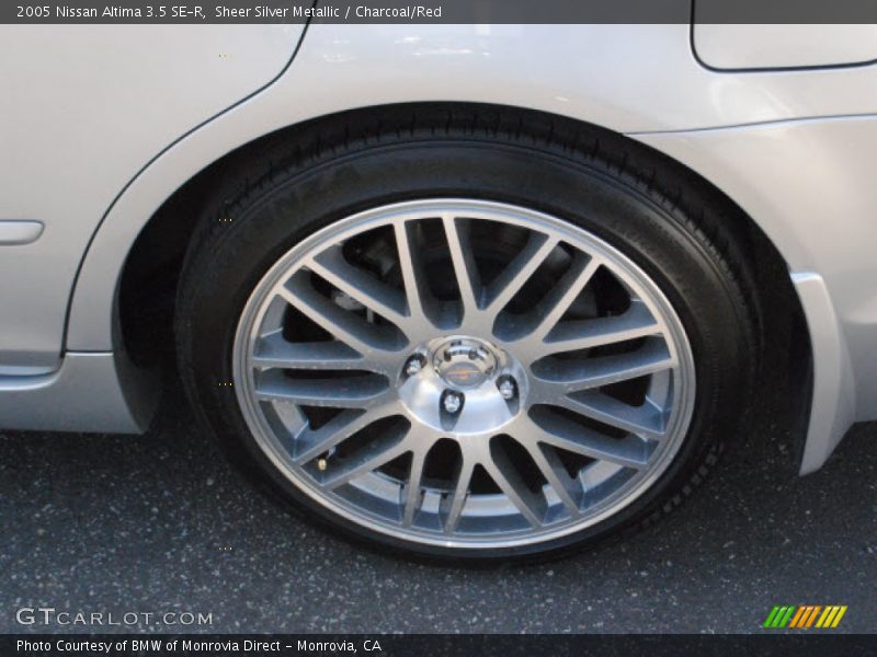 Sheer Silver Metallic / Charcoal/Red 2005 Nissan Altima 3.5 SE-R