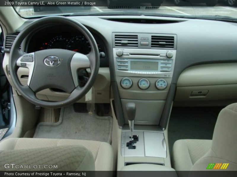 Aloe Green Metallic / Bisque 2009 Toyota Camry LE
