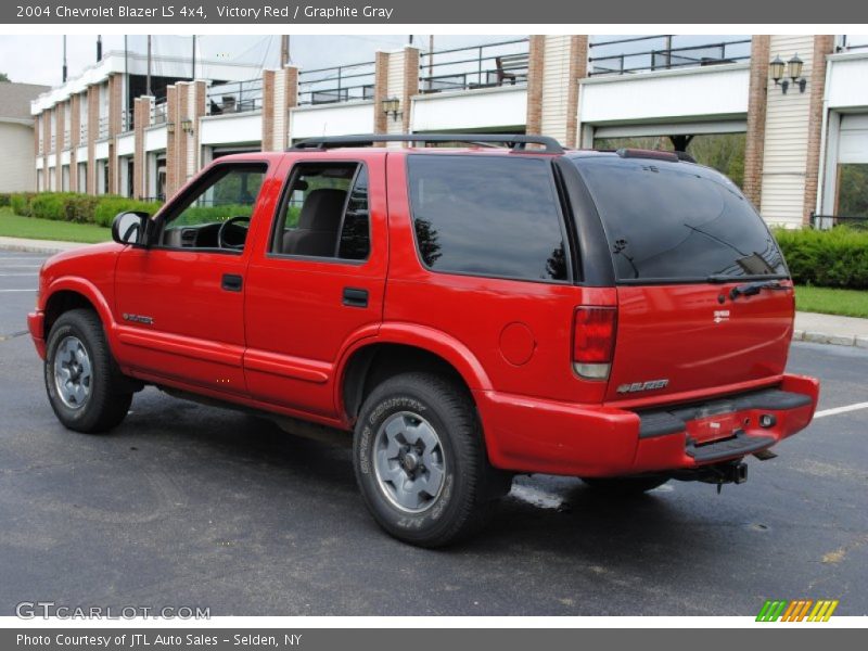Victory Red / Graphite Gray 2004 Chevrolet Blazer LS 4x4
