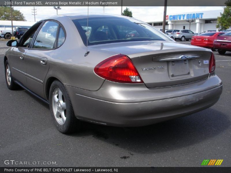 Arizona Beige Metallic / Medium Parchment 2002 Ford Taurus SES