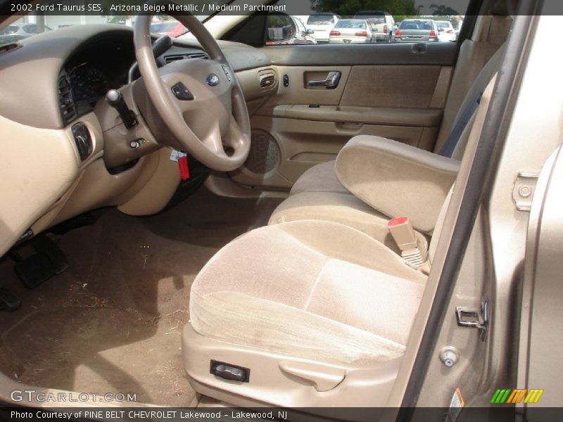  2002 Taurus SES Medium Parchment Interior