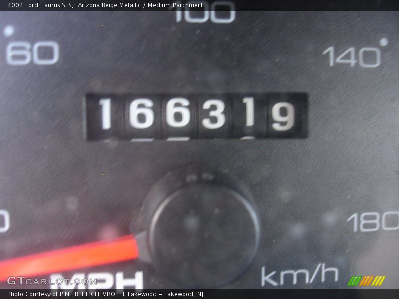 Arizona Beige Metallic / Medium Parchment 2002 Ford Taurus SES
