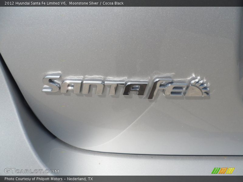  2012 Santa Fe Limited V6 Logo