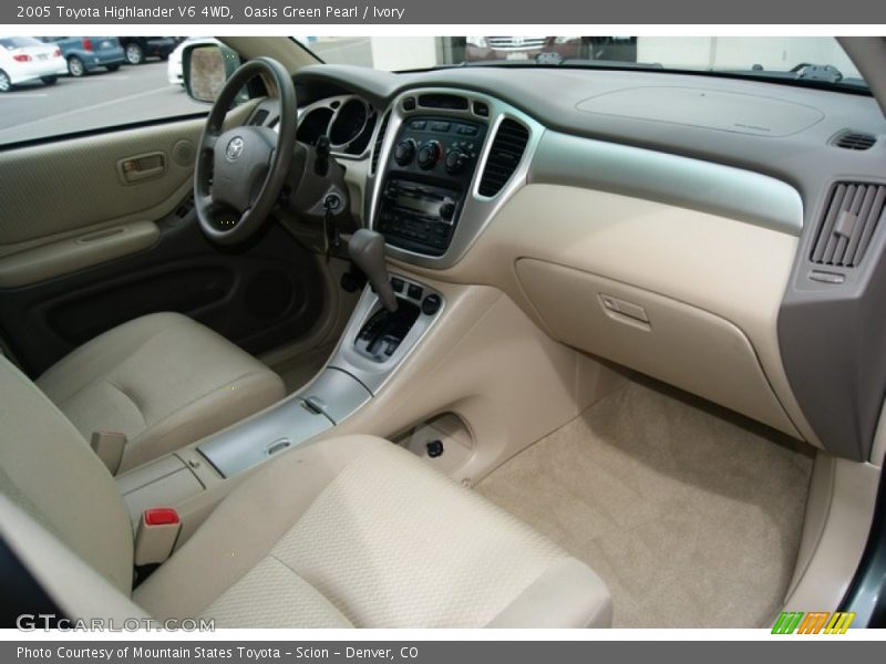 Oasis Green Pearl / Ivory 2005 Toyota Highlander V6 4WD