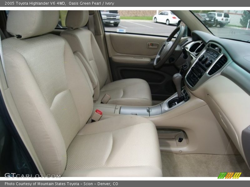 Oasis Green Pearl / Ivory 2005 Toyota Highlander V6 4WD