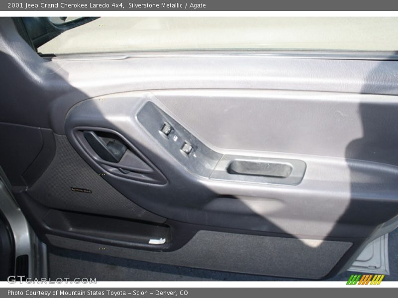 Silverstone Metallic / Agate 2001 Jeep Grand Cherokee Laredo 4x4