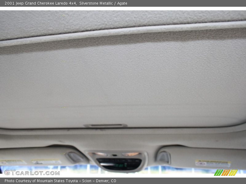 Silverstone Metallic / Agate 2001 Jeep Grand Cherokee Laredo 4x4