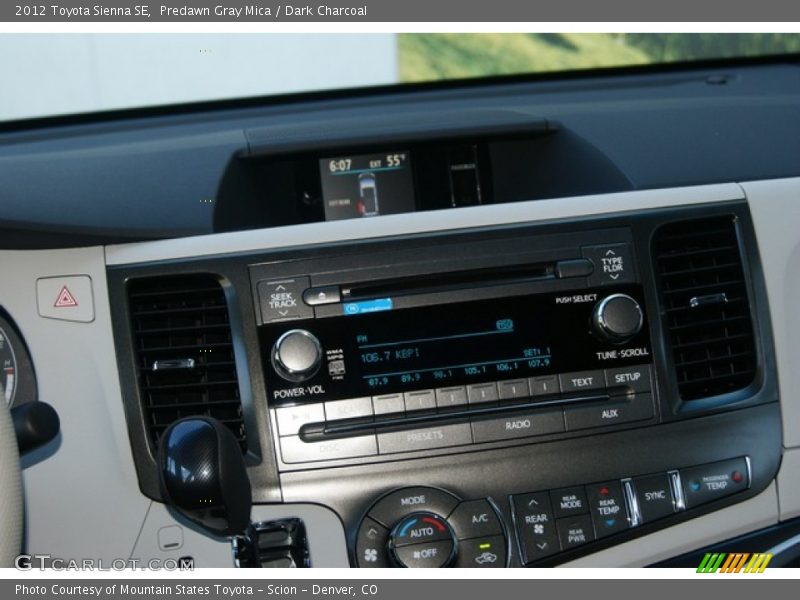 Controls of 2012 Sienna SE
