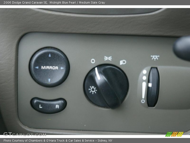 Midnight Blue Pearl / Medium Slate Gray 2006 Dodge Grand Caravan SE