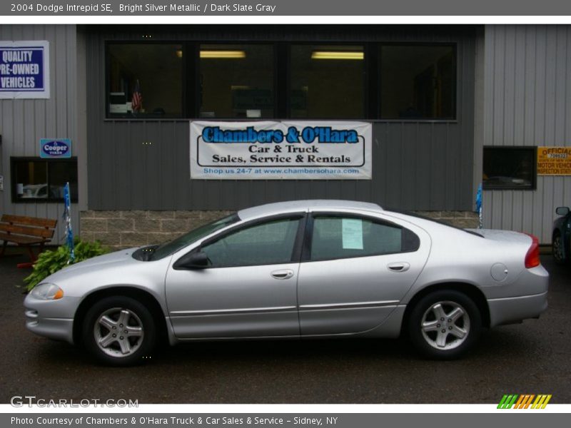 Bright Silver Metallic / Dark Slate Gray 2004 Dodge Intrepid SE