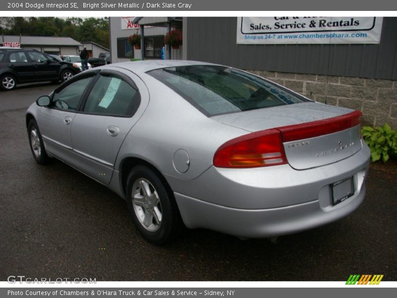 Bright Silver Metallic / Dark Slate Gray 2004 Dodge Intrepid SE