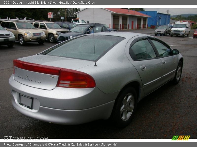 Bright Silver Metallic / Dark Slate Gray 2004 Dodge Intrepid SE