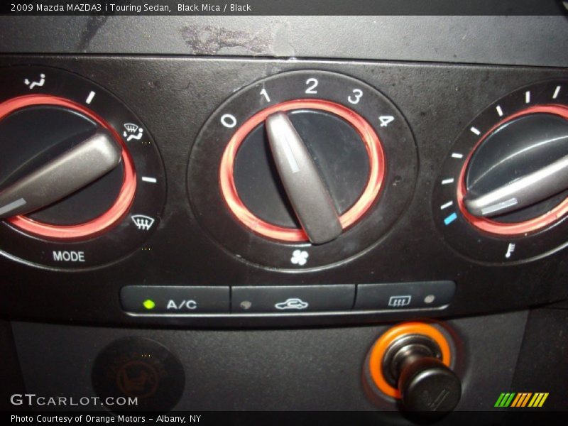 Black Mica / Black 2009 Mazda MAZDA3 i Touring Sedan