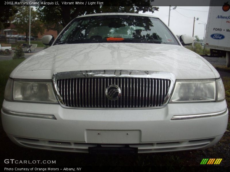 Vibrant White / Light Flint 2003 Mercury Grand Marquis LS