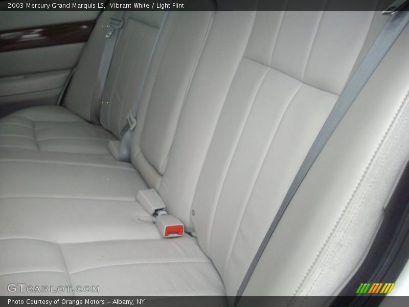 Vibrant White / Light Flint 2003 Mercury Grand Marquis LS