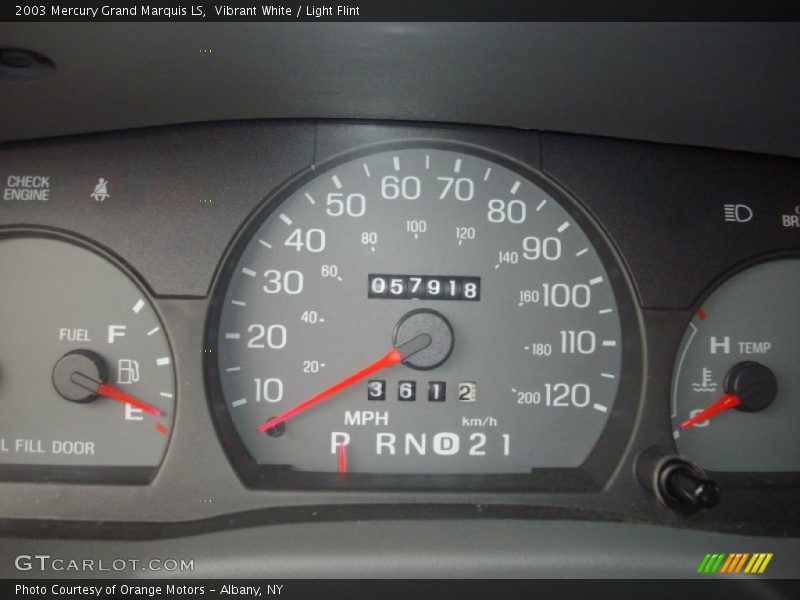 Vibrant White / Light Flint 2003 Mercury Grand Marquis LS