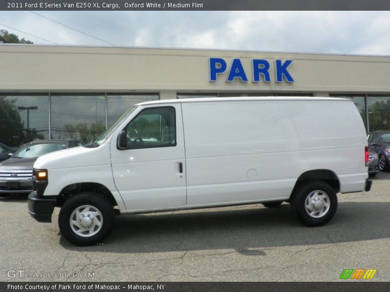 Oxford White / Medium Flint 2011 Ford E Series Van E250 XL Cargo