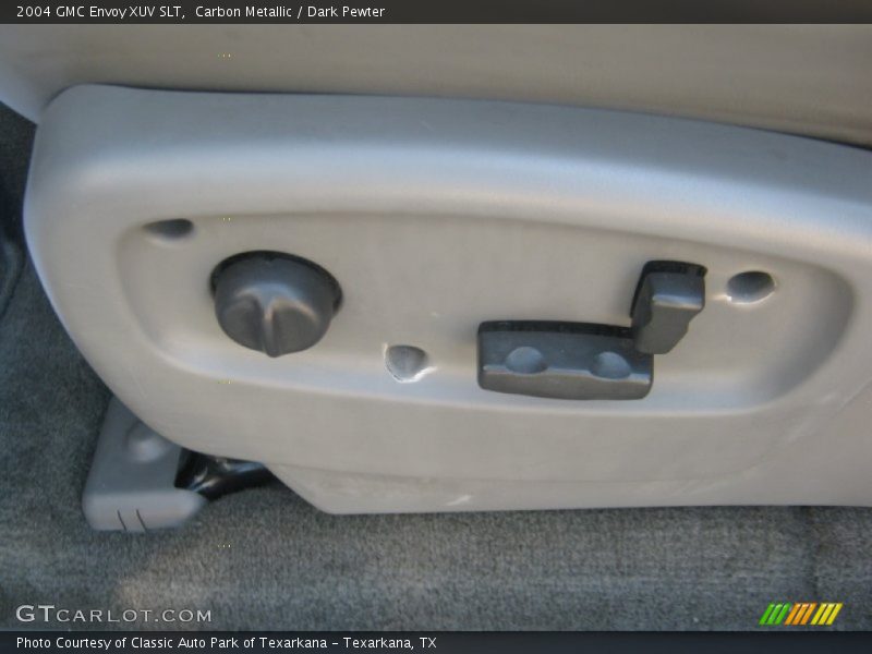 Carbon Metallic / Dark Pewter 2004 GMC Envoy XUV SLT