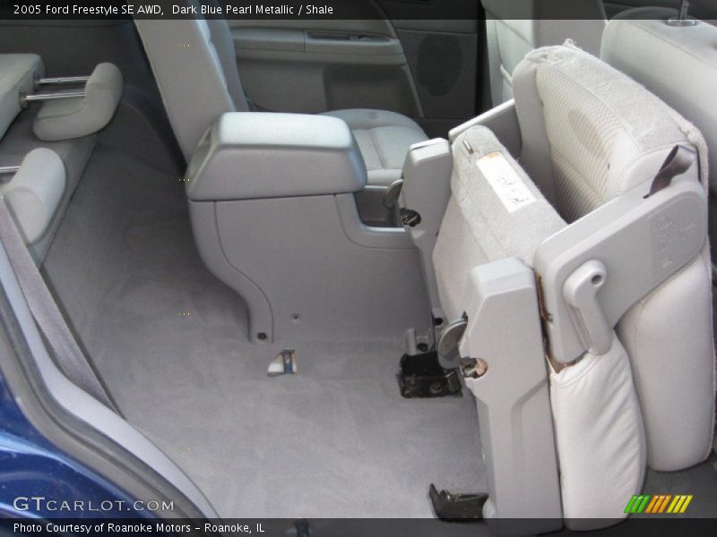 Dark Blue Pearl Metallic / Shale 2005 Ford Freestyle SE AWD