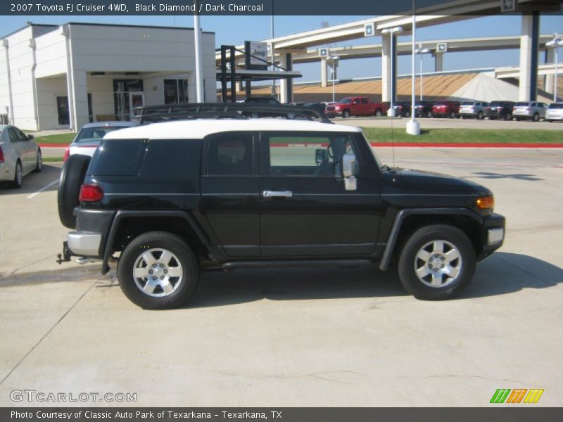 Black Diamond / Dark Charcoal 2007 Toyota FJ Cruiser 4WD