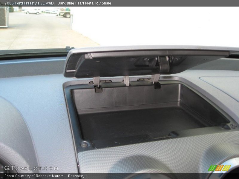 Dark Blue Pearl Metallic / Shale 2005 Ford Freestyle SE AWD