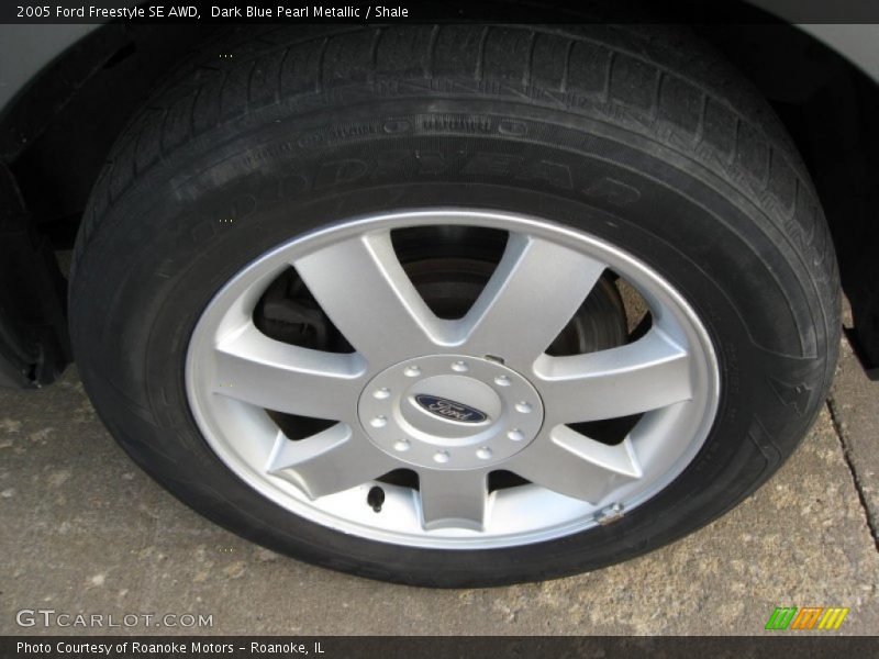  2005 Freestyle SE AWD Wheel