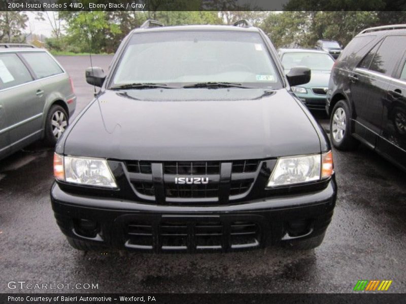 Ebony Black / Gray 2004 Isuzu Rodeo S 4WD