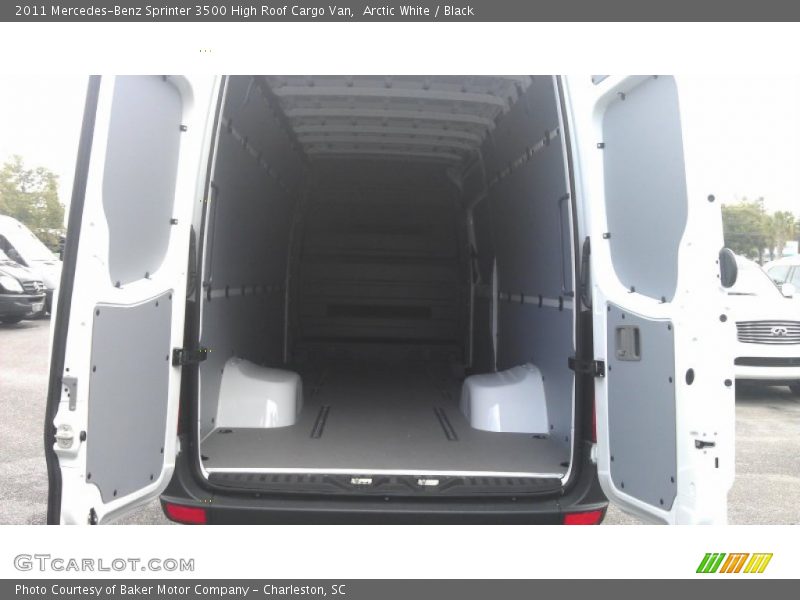  2011 Sprinter 3500 High Roof Cargo Van Trunk