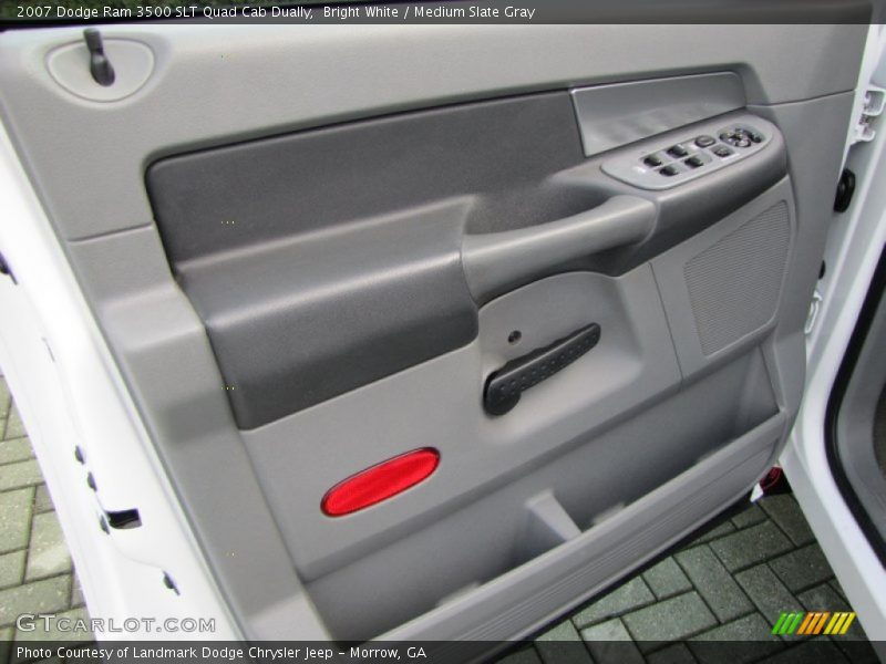 Door Panel of 2007 Ram 3500 SLT Quad Cab Dually