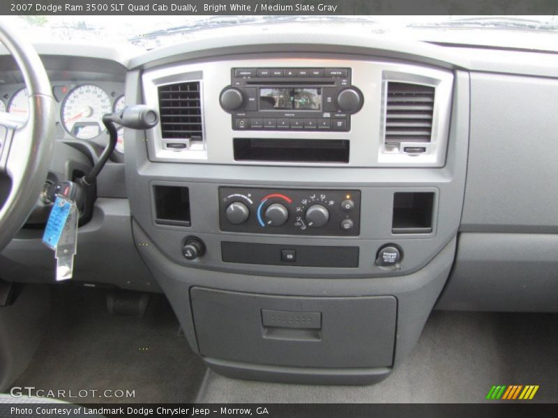 Controls of 2007 Ram 3500 SLT Quad Cab Dually