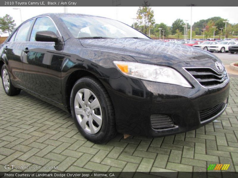 Black / Ash Gray 2010 Toyota Camry LE