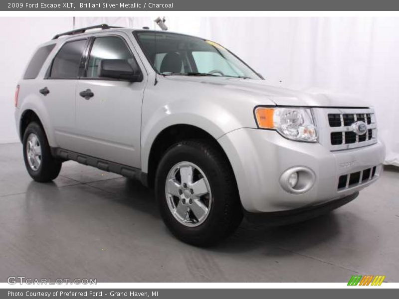 Brilliant Silver Metallic / Charcoal 2009 Ford Escape XLT