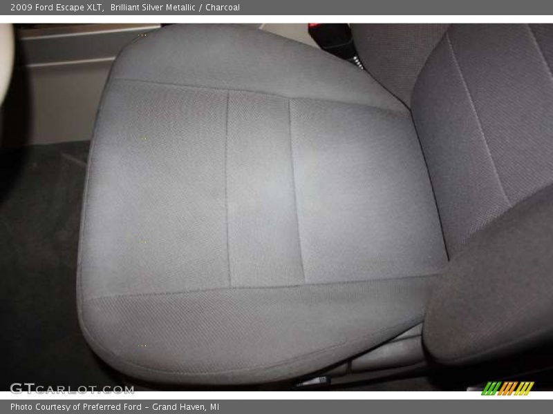 Brilliant Silver Metallic / Charcoal 2009 Ford Escape XLT