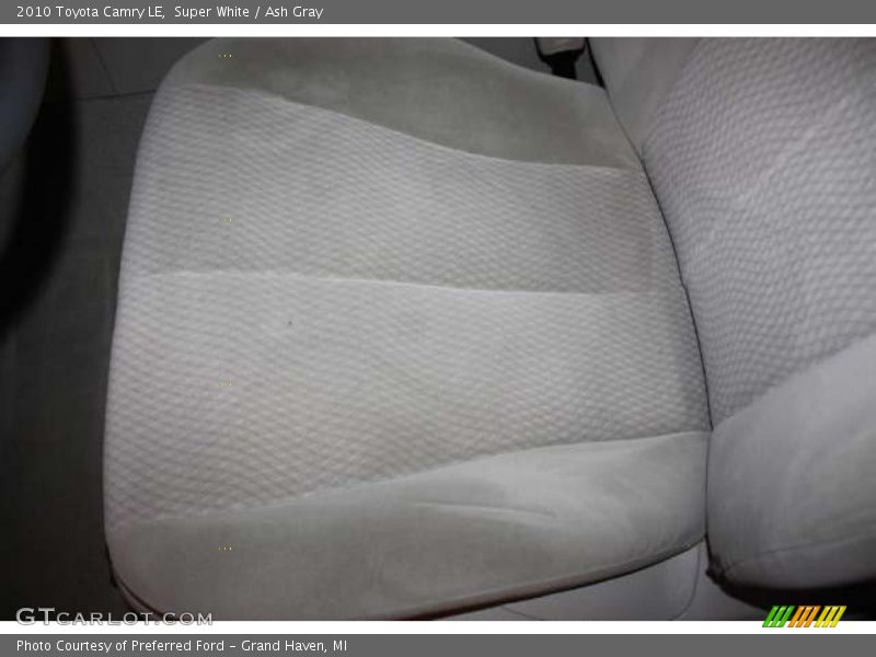 Super White / Ash Gray 2010 Toyota Camry LE