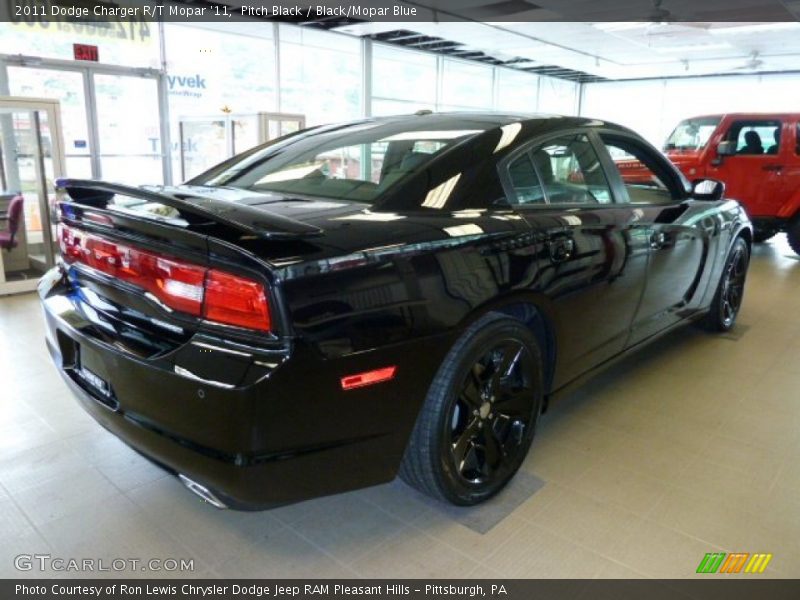 Pitch Black / Black/Mopar Blue 2011 Dodge Charger R/T Mopar '11