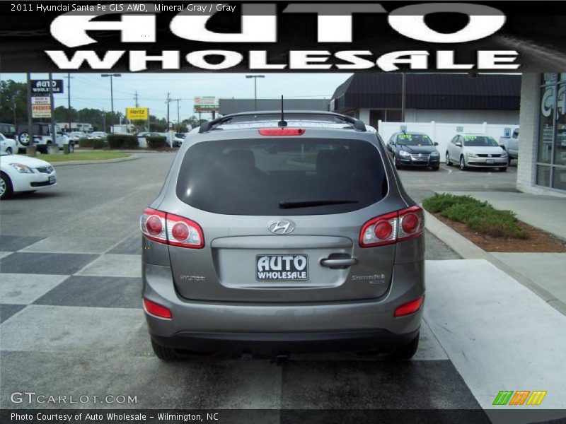 Mineral Gray / Gray 2011 Hyundai Santa Fe GLS AWD