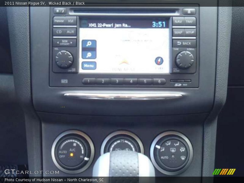 Wicked Black / Black 2011 Nissan Rogue SV