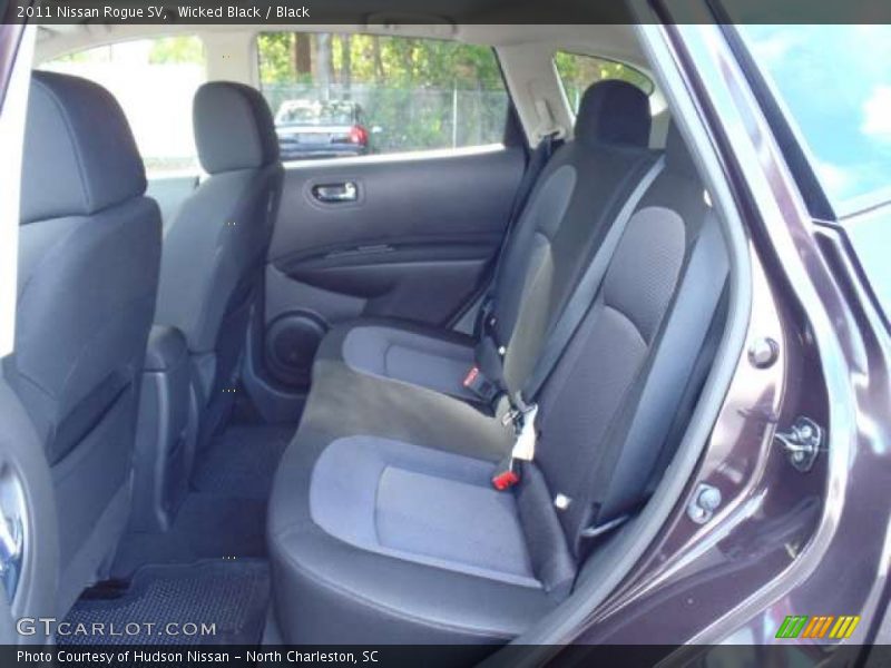 Wicked Black / Black 2011 Nissan Rogue SV