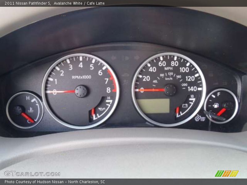 Avalanche White / Cafe Latte 2011 Nissan Pathfinder S