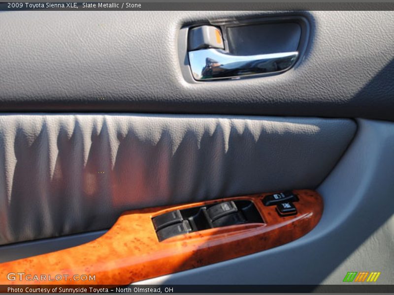 Slate Metallic / Stone 2009 Toyota Sienna XLE