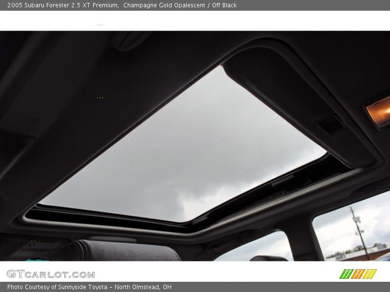 Champagne Gold Opalescent / Off Black 2005 Subaru Forester 2.5 XT Premium