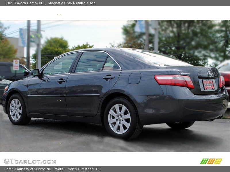 Magnetic Gray Metallic / Ash 2009 Toyota Camry XLE