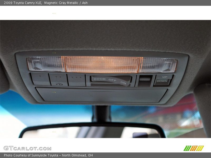 Magnetic Gray Metallic / Ash 2009 Toyota Camry XLE