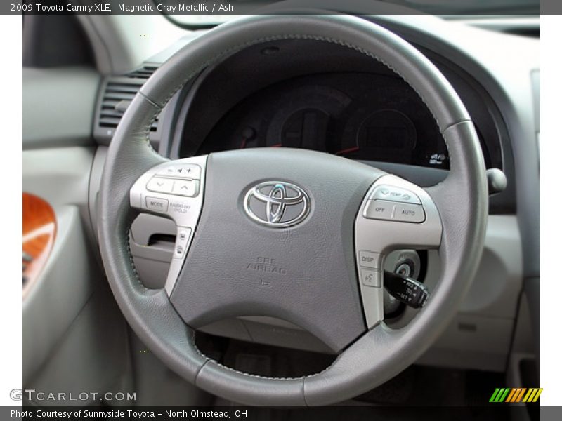 Magnetic Gray Metallic / Ash 2009 Toyota Camry XLE