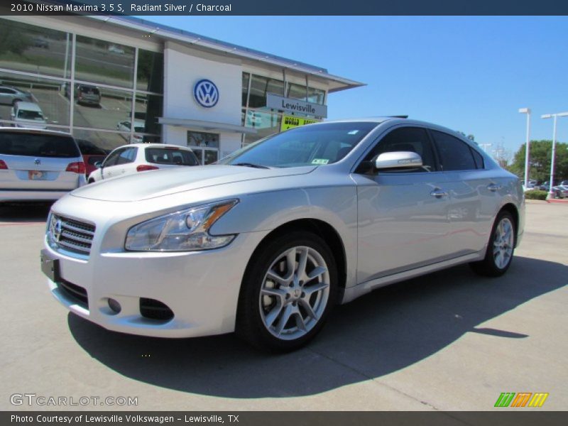 Radiant Silver / Charcoal 2010 Nissan Maxima 3.5 S