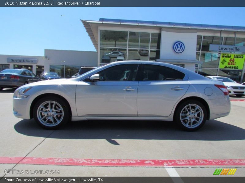 Radiant Silver / Charcoal 2010 Nissan Maxima 3.5 S