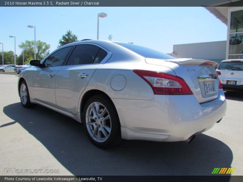 Radiant Silver / Charcoal 2010 Nissan Maxima 3.5 S