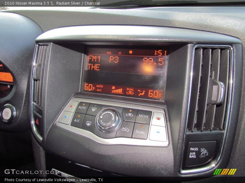 Radiant Silver / Charcoal 2010 Nissan Maxima 3.5 S