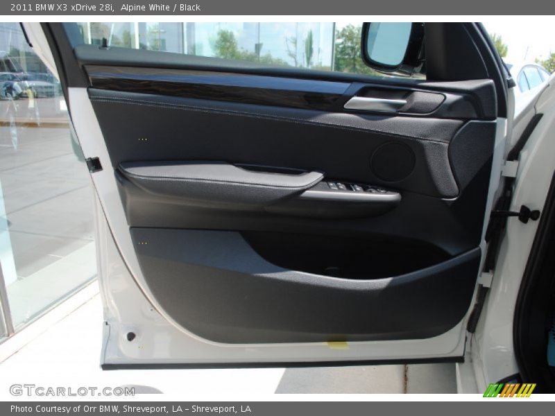 Alpine White / Black 2011 BMW X3 xDrive 28i