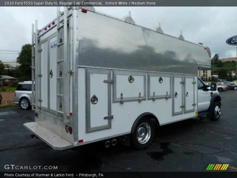 Oxford White / Medium Stone 2010 Ford F550 Super Duty XL Regular Cab Commercial